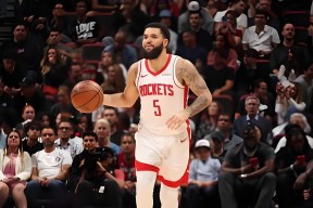 PG soft game-NBA常规赛倒计时，迈阿密热火今夜豪取连胜，细节引发关注，震撼外界，更衣室氛围转暖的简单介绍-PG soft game