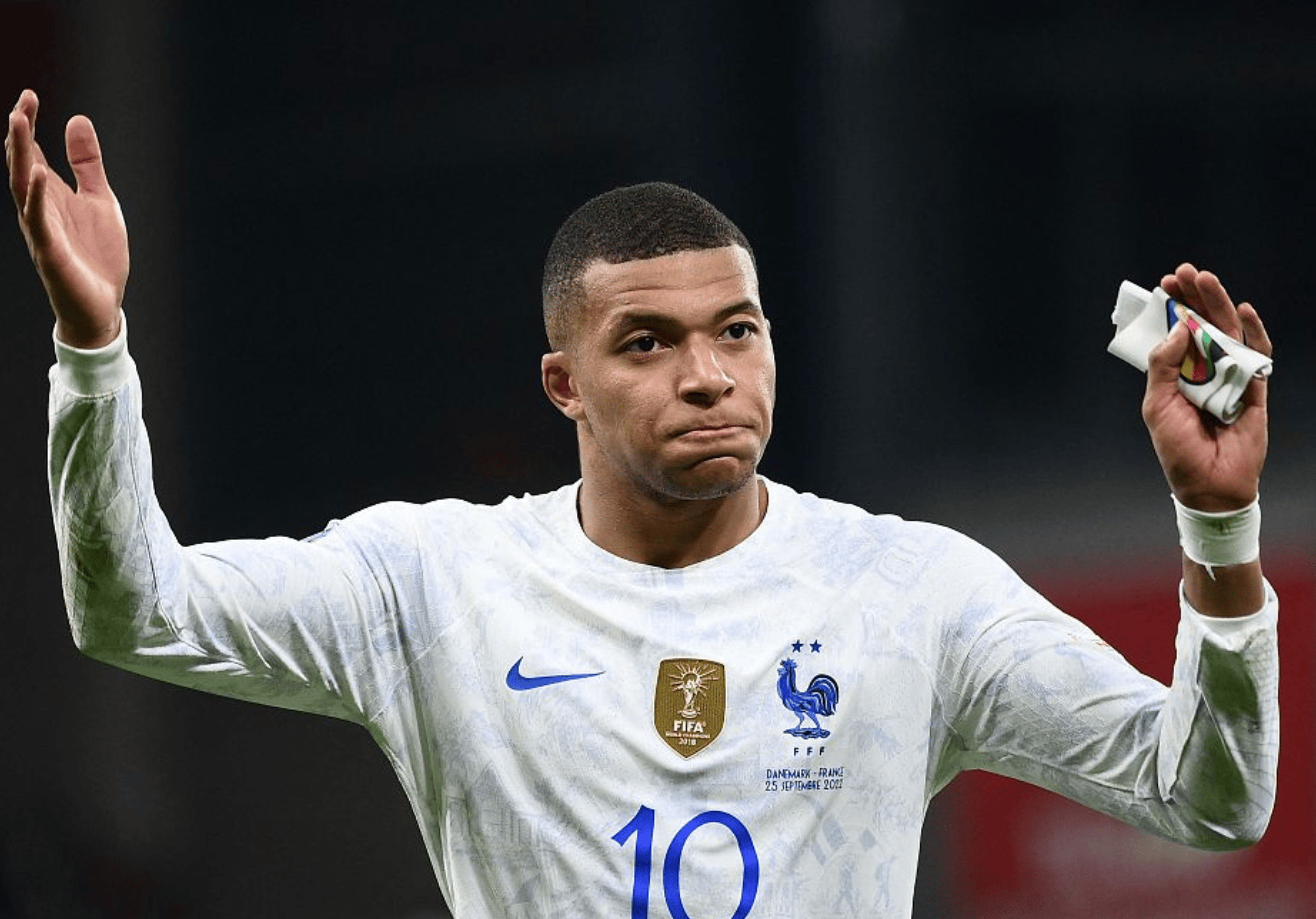 萨拉赫新星战术调整表现突出，皇家马德里前途光明！热度持续攀升