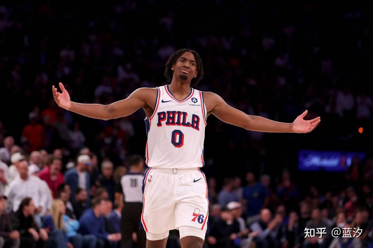 美国队不断突破！，塔图姆连续五场比赛得分超过比赛规则变更气势如虹延续