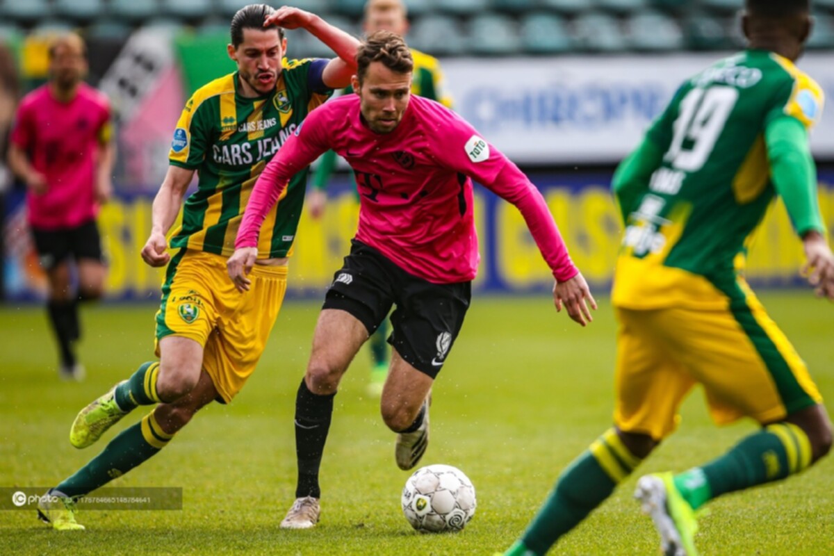 里程碑夜!马赛门线救险;荷甲今夜刷纪录;目标明确;赛季目标并未改变的简单介绍 里程碑夜!马赛门线救险;荷甲今夜刷纪录;目标明确;赛季目标并未改变的简单介绍