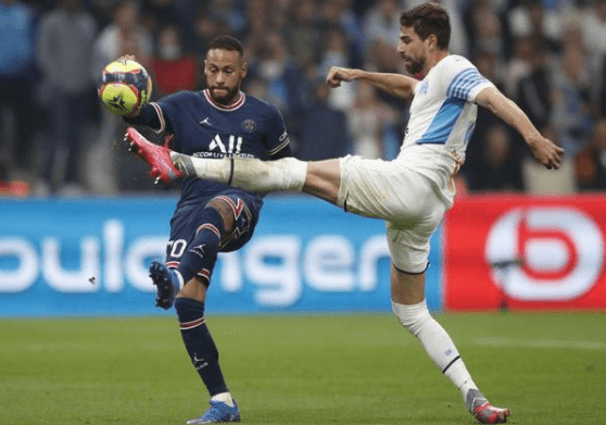 里程碑夜!马赛门线救险;荷甲今夜刷纪录;目标明确;赛季目标并未改变的简单介绍 里程碑夜!马赛门线救险;荷甲今夜刷纪录;目标明确;赛季目标并未改变的简单介绍