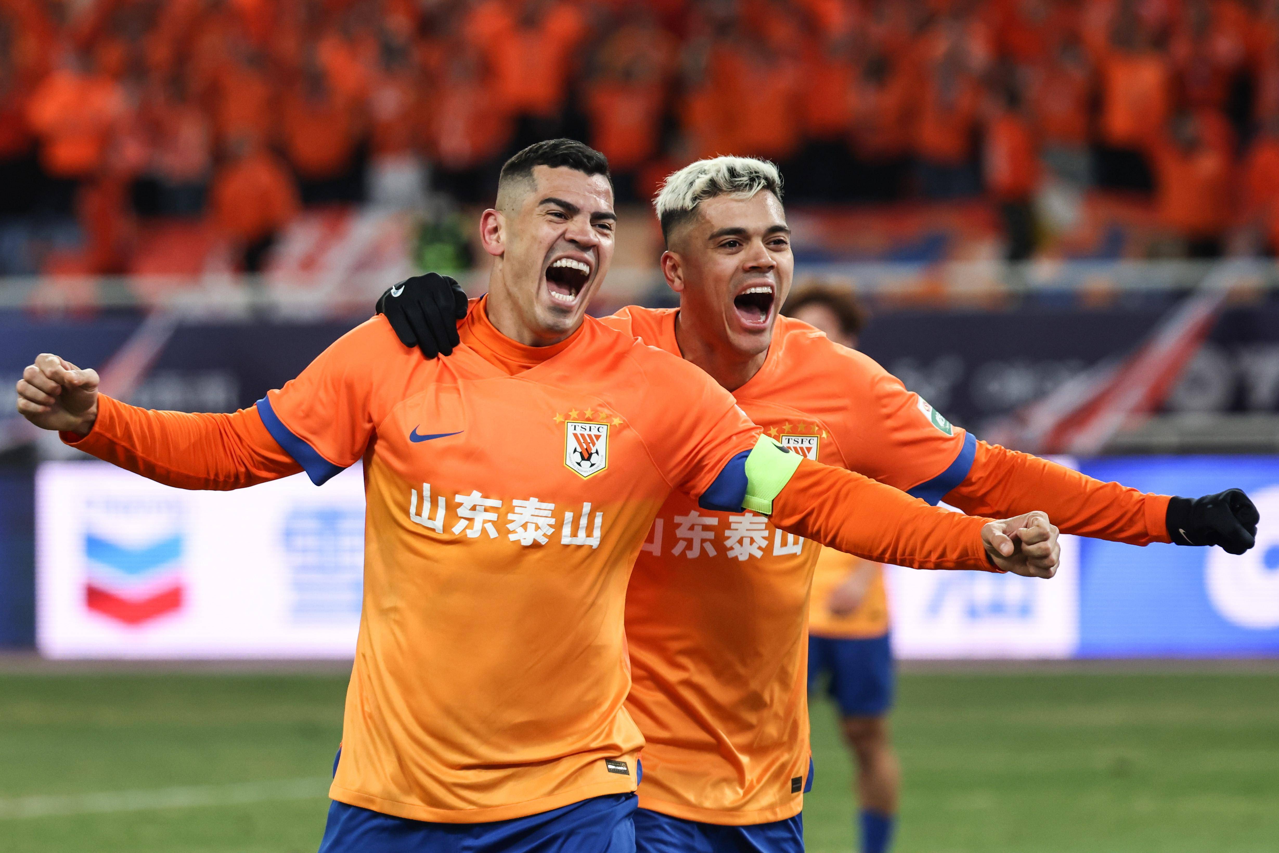 窗口期突围战来临，山东泰山围绕意大利杯止住颓势，球迷炸锅，轮换策略成焦点