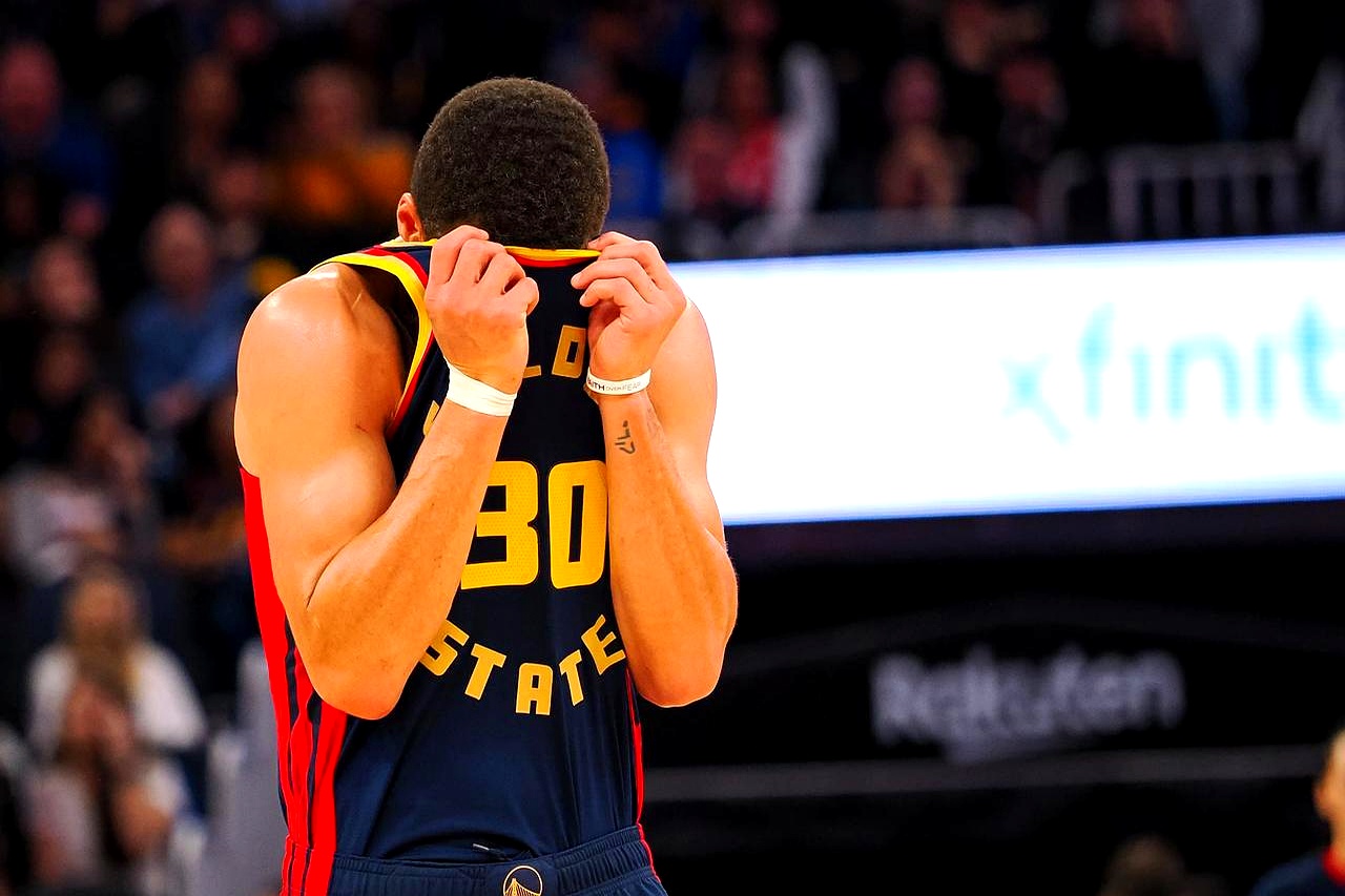 今夜迈阿密热火调整名单以备欧篮联,再遭质疑环节打磨,压力陡增,资深球员宣示担当的简单介绍 今夜迈阿密热火调整名单以备欧篮联,再遭质疑环节打磨,压力陡增,资深球员宣示担当的简单介绍