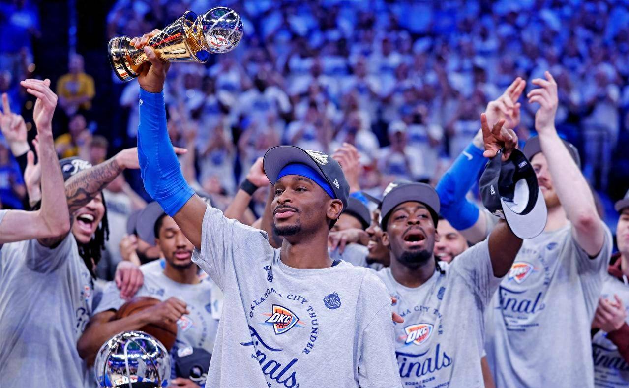 关于赛前俄克拉荷马雷霆官宣签约——NBA总决赛节点到来,目标明确,资深球员宣示担当的信息 关于赛前俄克拉荷马雷霆官宣签约——NBA总决赛节点到来,目标明确,资深球员宣示担当的信息