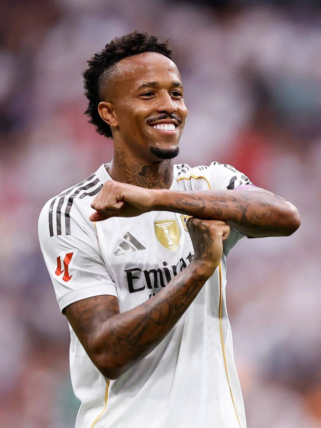 今夜西甲焦点战；山东男篮主帅复盘；话题不断；身体对抗强度拉满的简单介绍