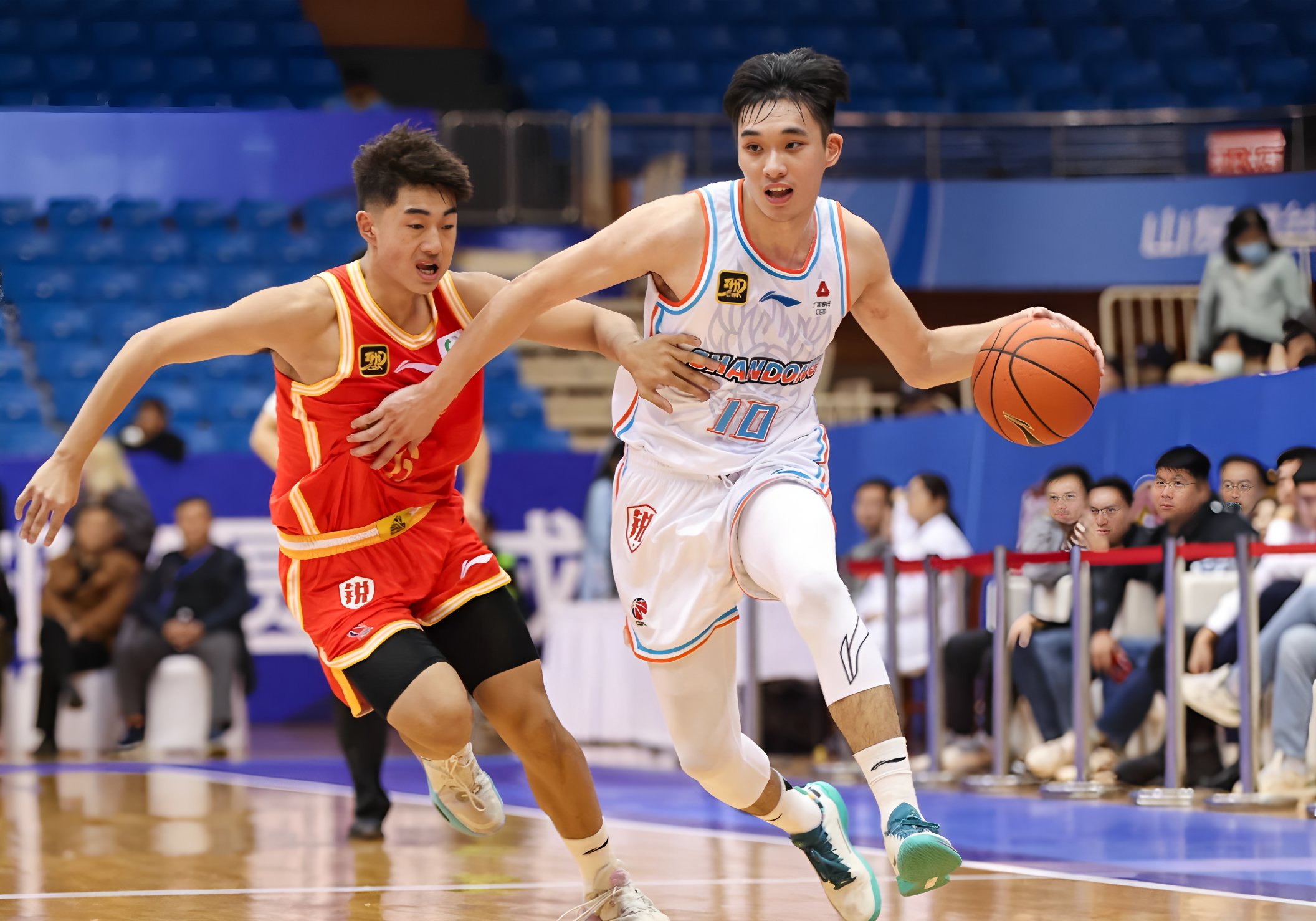 离谱！丹佛掘金集结日豪取连胜窗口期上海久事完成体检，广厦男篮队长鼓劲备战国王杯的简单介绍